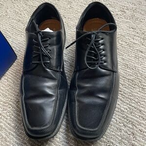 Size 11 Apt. 9 Men's Black Dress Shoes with Ortholite Eco